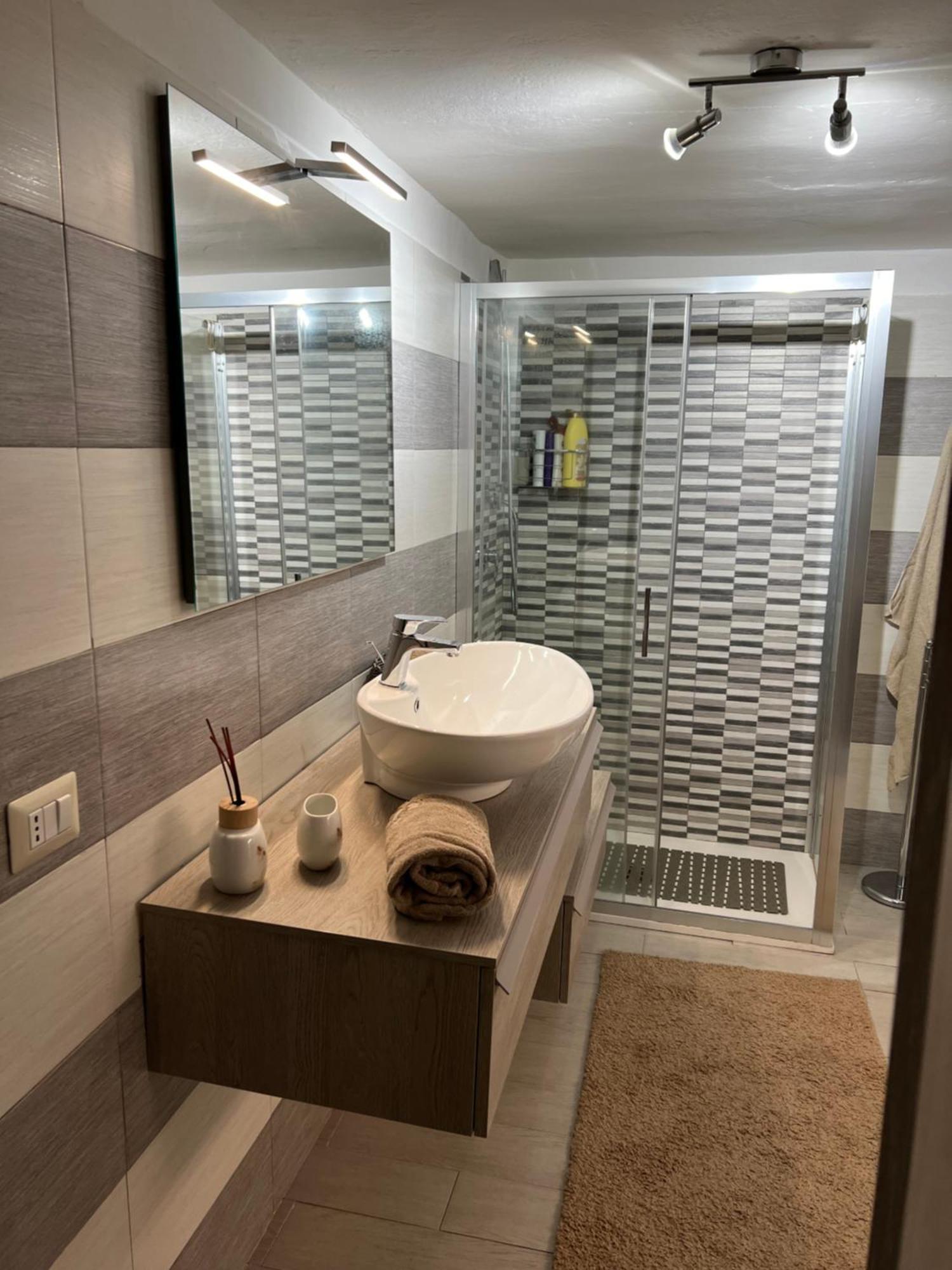 Casa Vacanze Manzoni 29 Cagliari Dış mekan fotoğraf