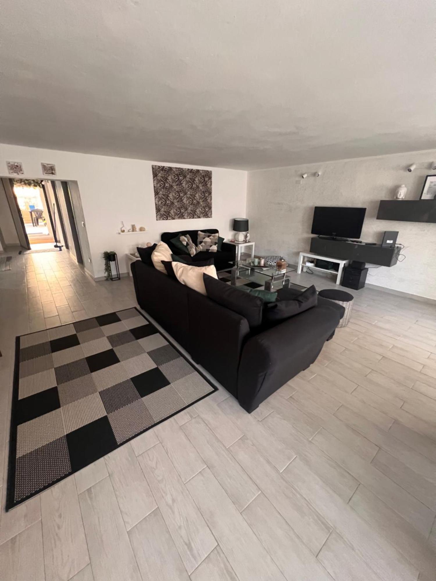 Casa Vacanze Manzoni 29 Cagliari Dış mekan fotoğraf